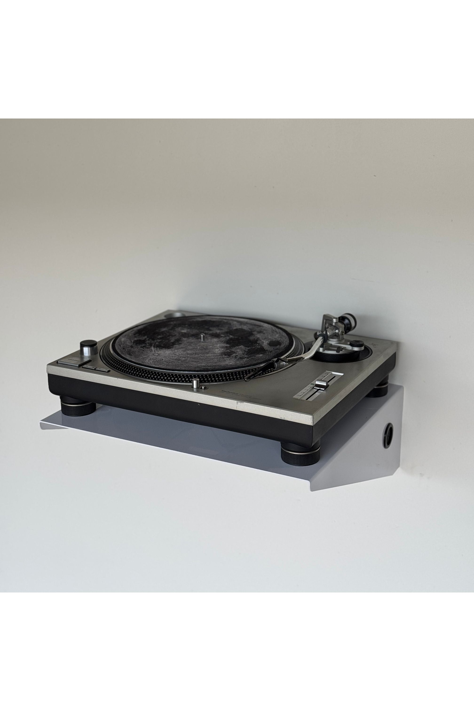 Apache Waveform Turntable Shelf