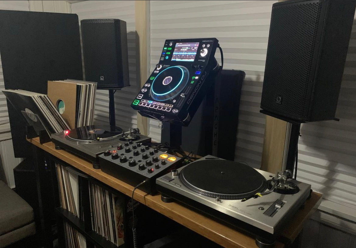 Apache Tallboy CDJ Stands
