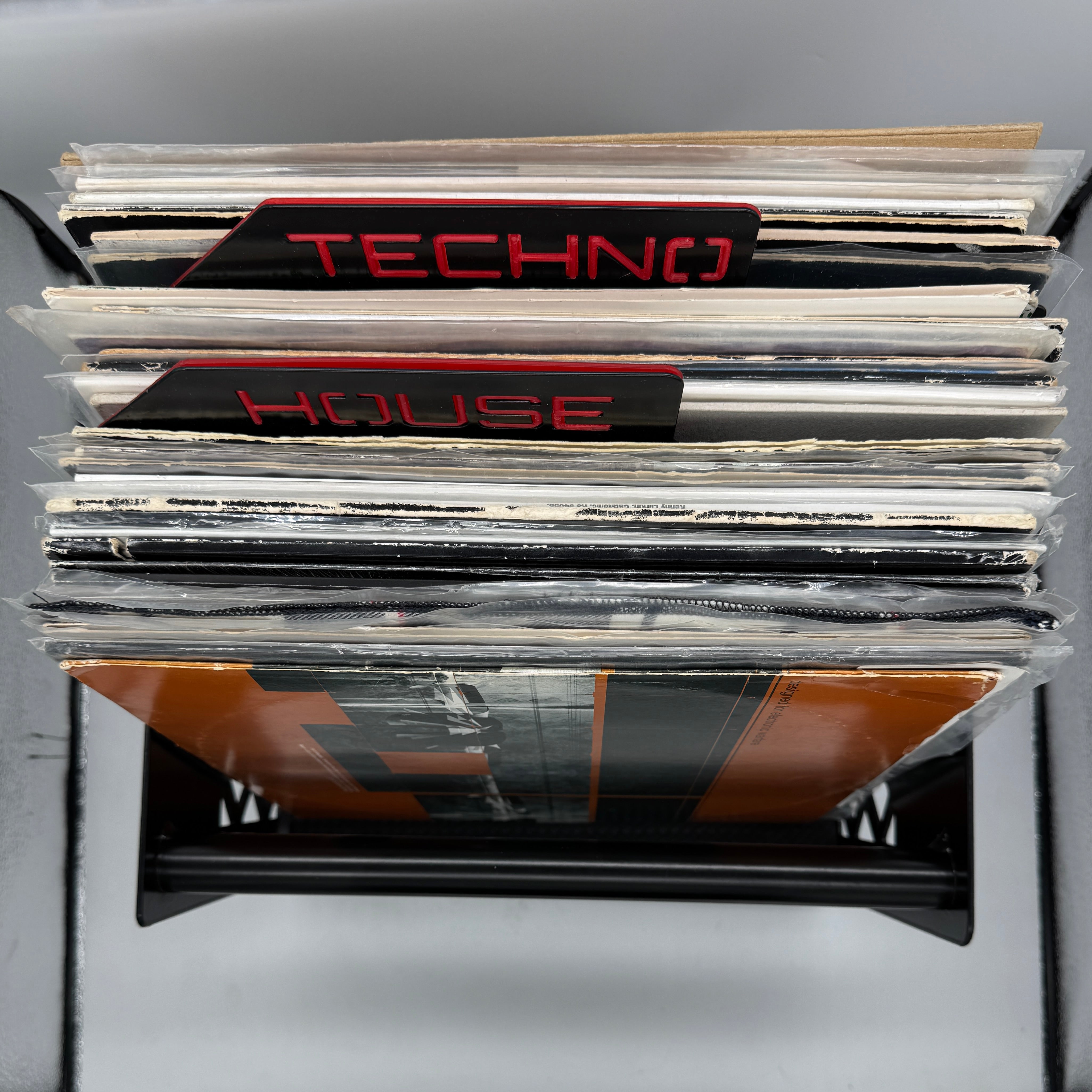 Apache KR8 Rolling Record Bin