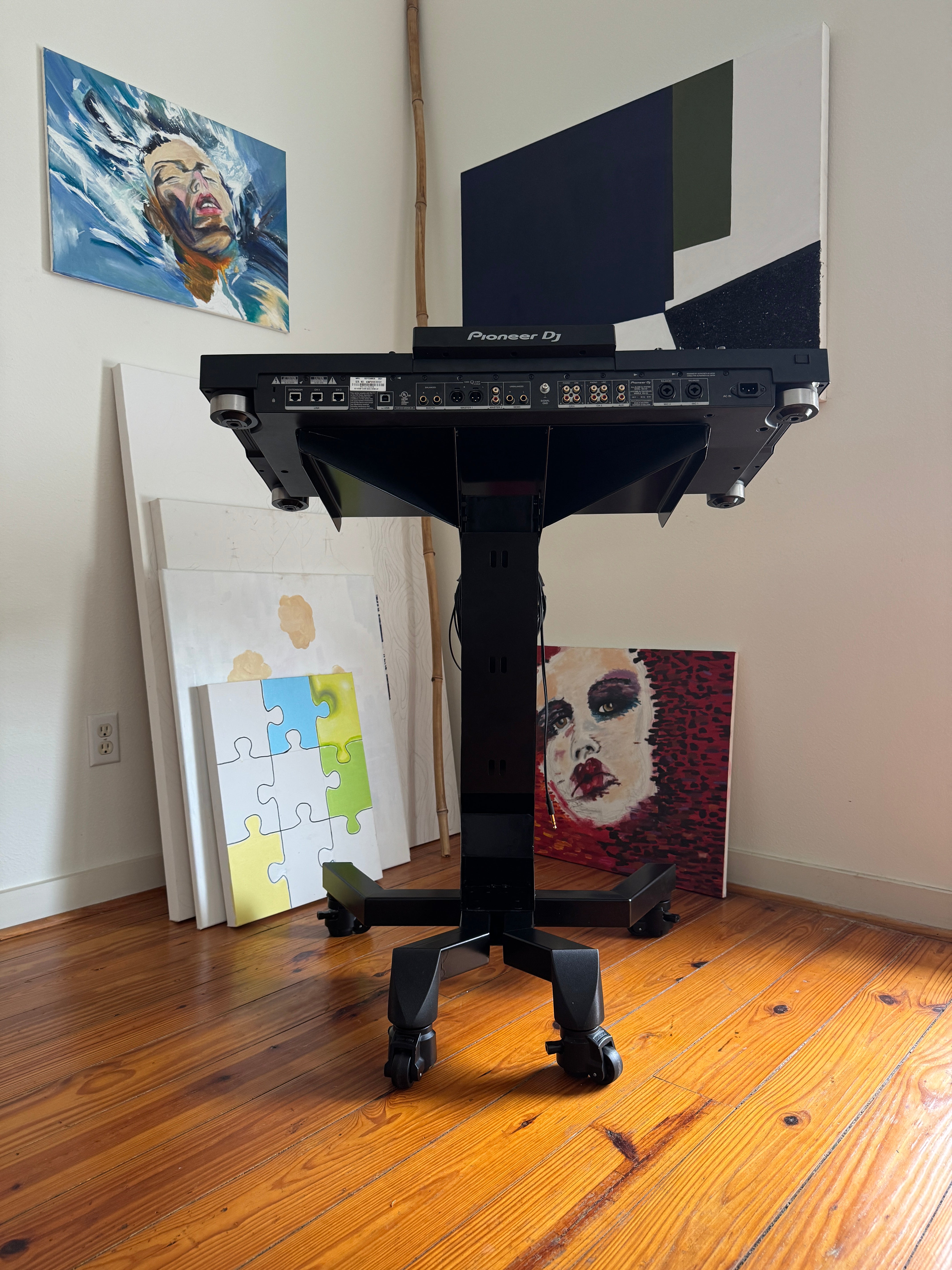 Apache Skorpion Controller Podium
