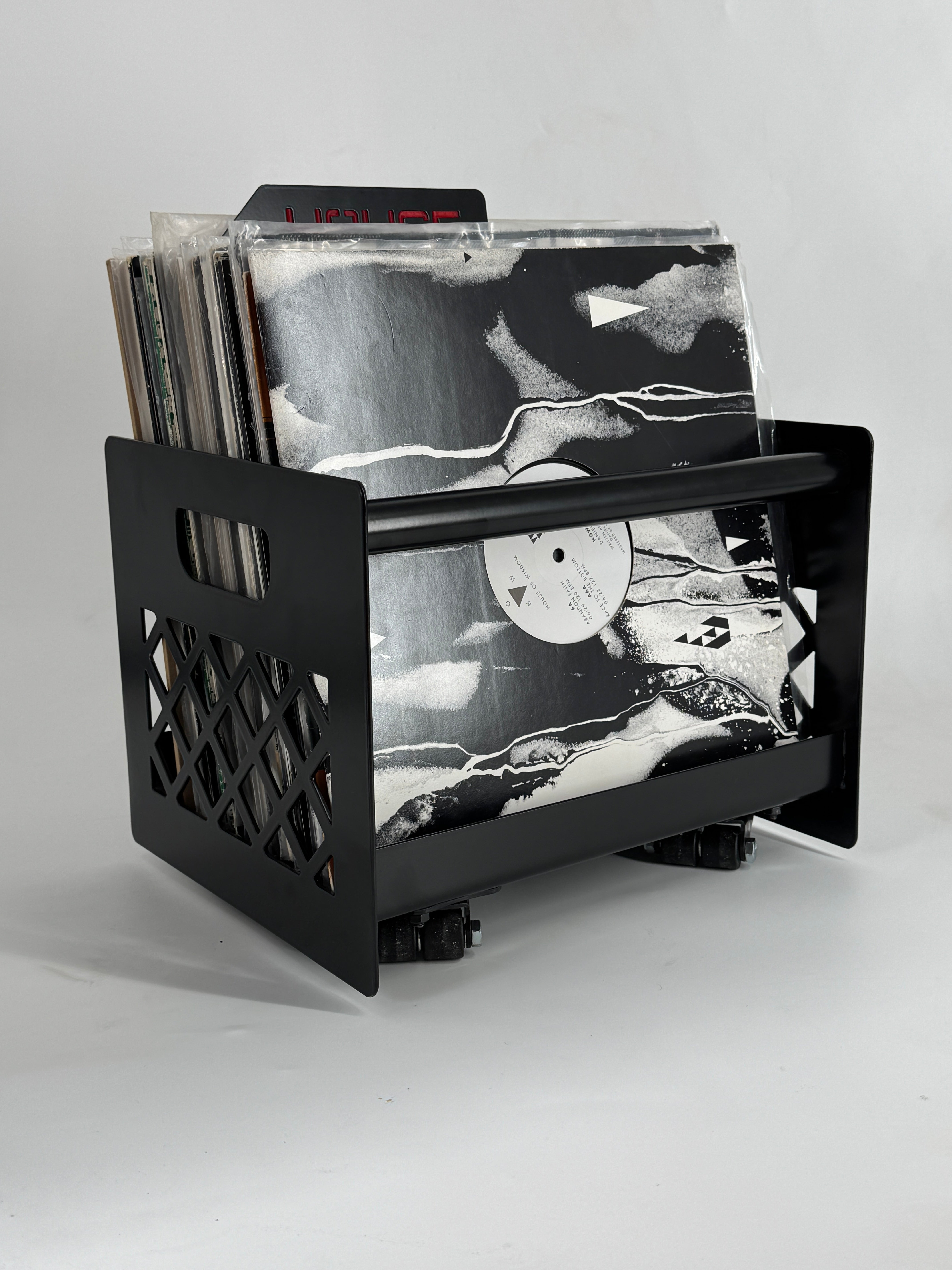 Apache KR8 Rolling Record Bin