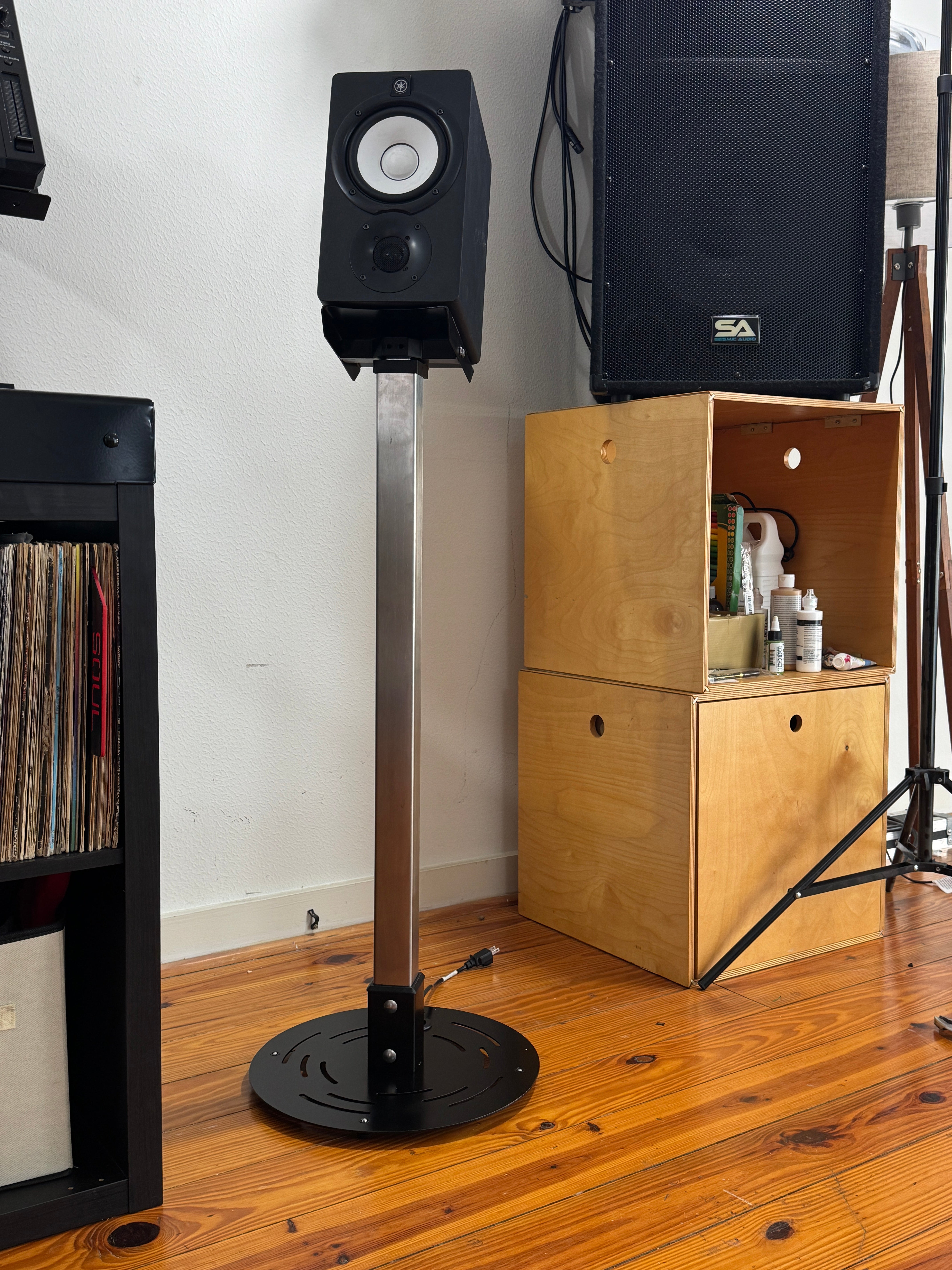 Apache Hammerhead Speaker Stands (Stainless Steel)