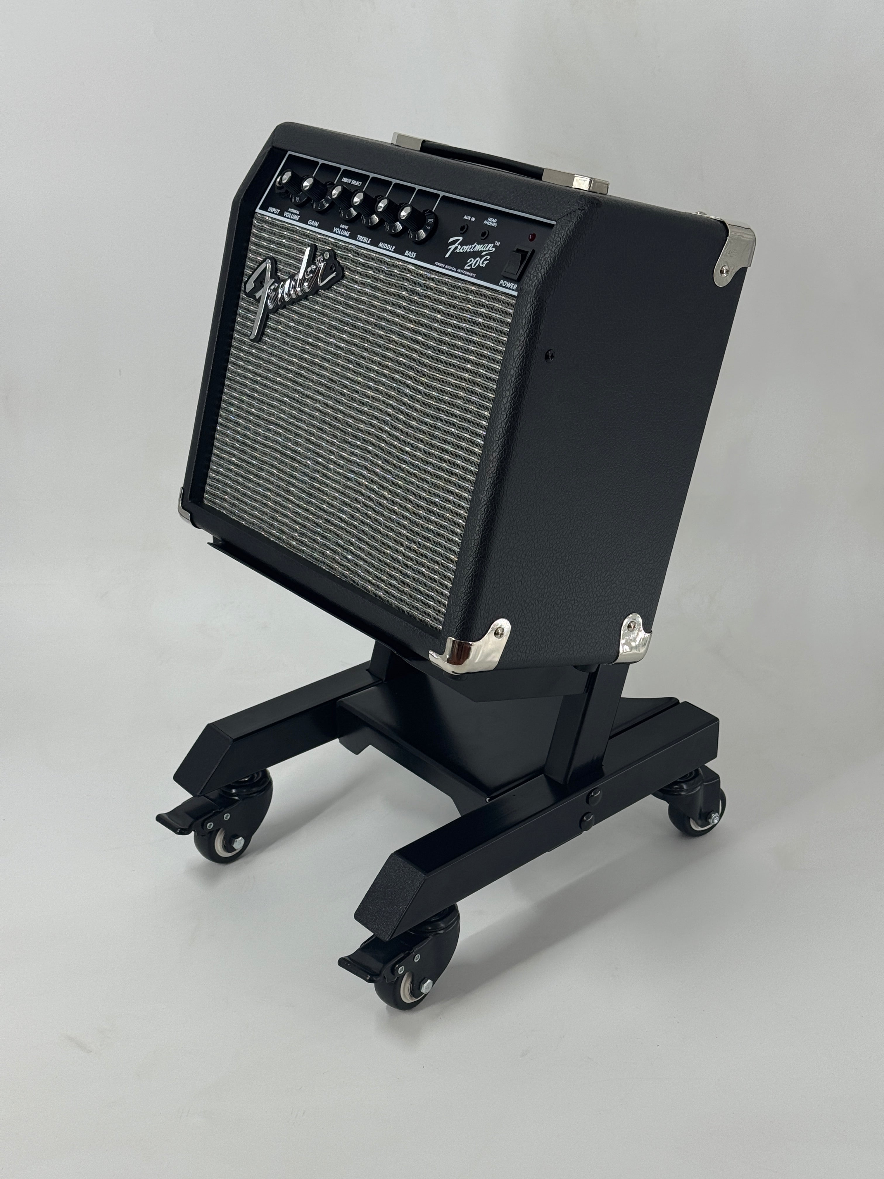 Apache Roadie Rolling Amp Stand