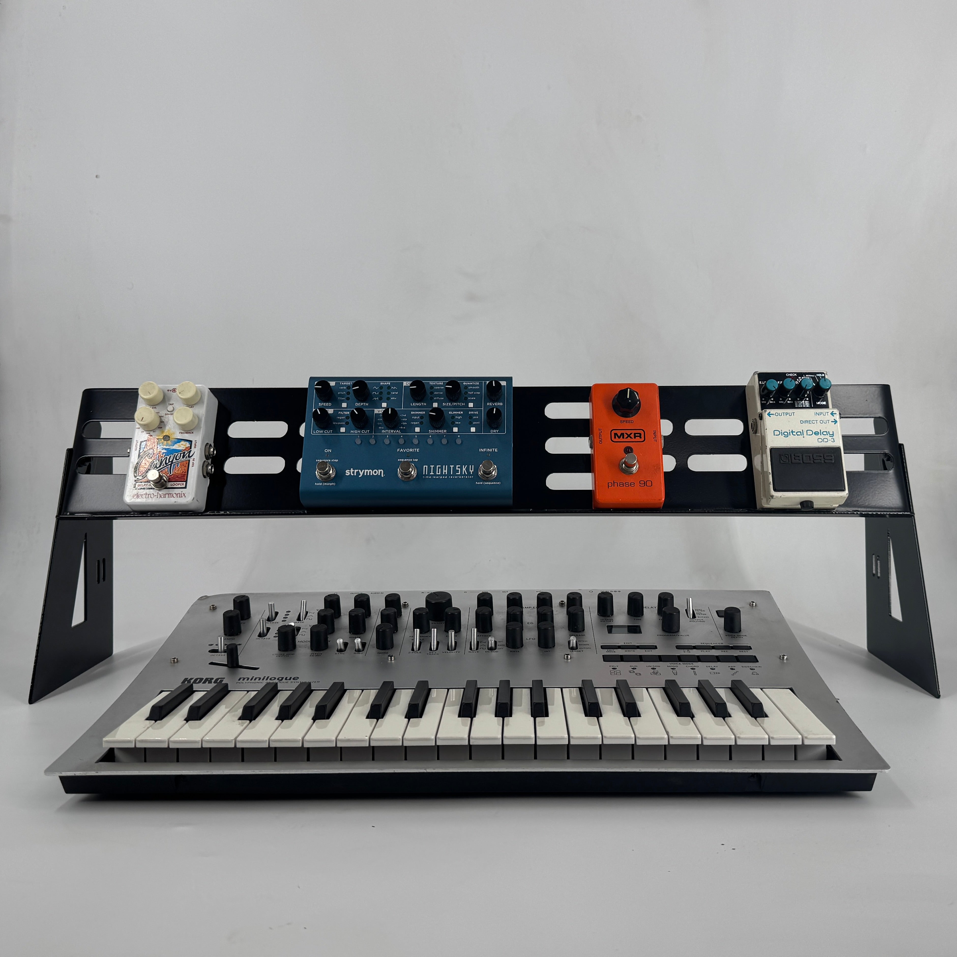 OFX Rotating Guitar Pedal Rack