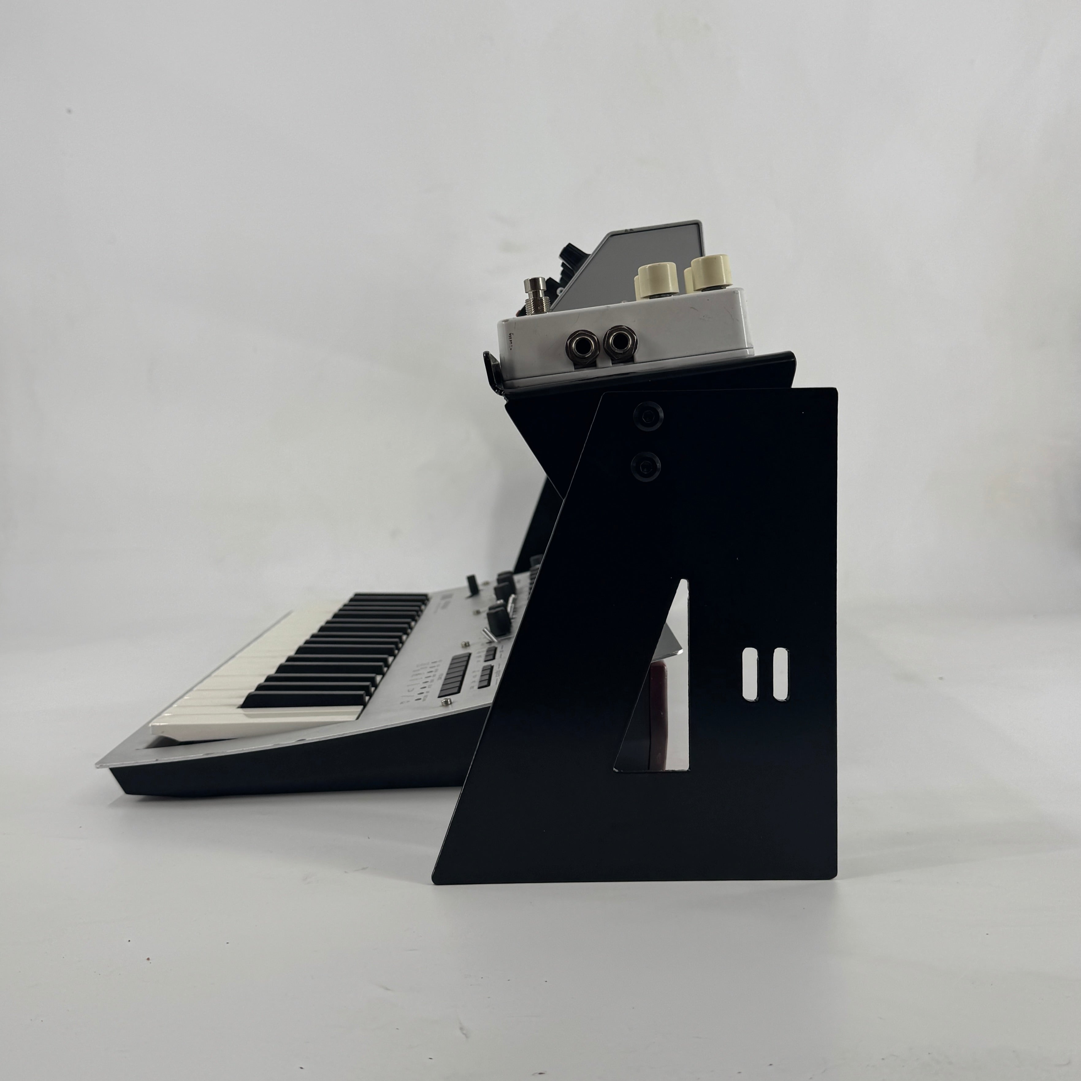 OFX Rotating Guitar Pedal Rack