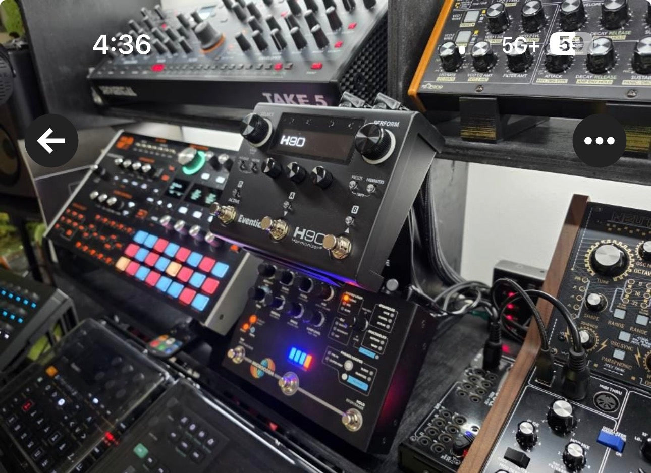 Apache Dub FX Two Level Pedal Stand