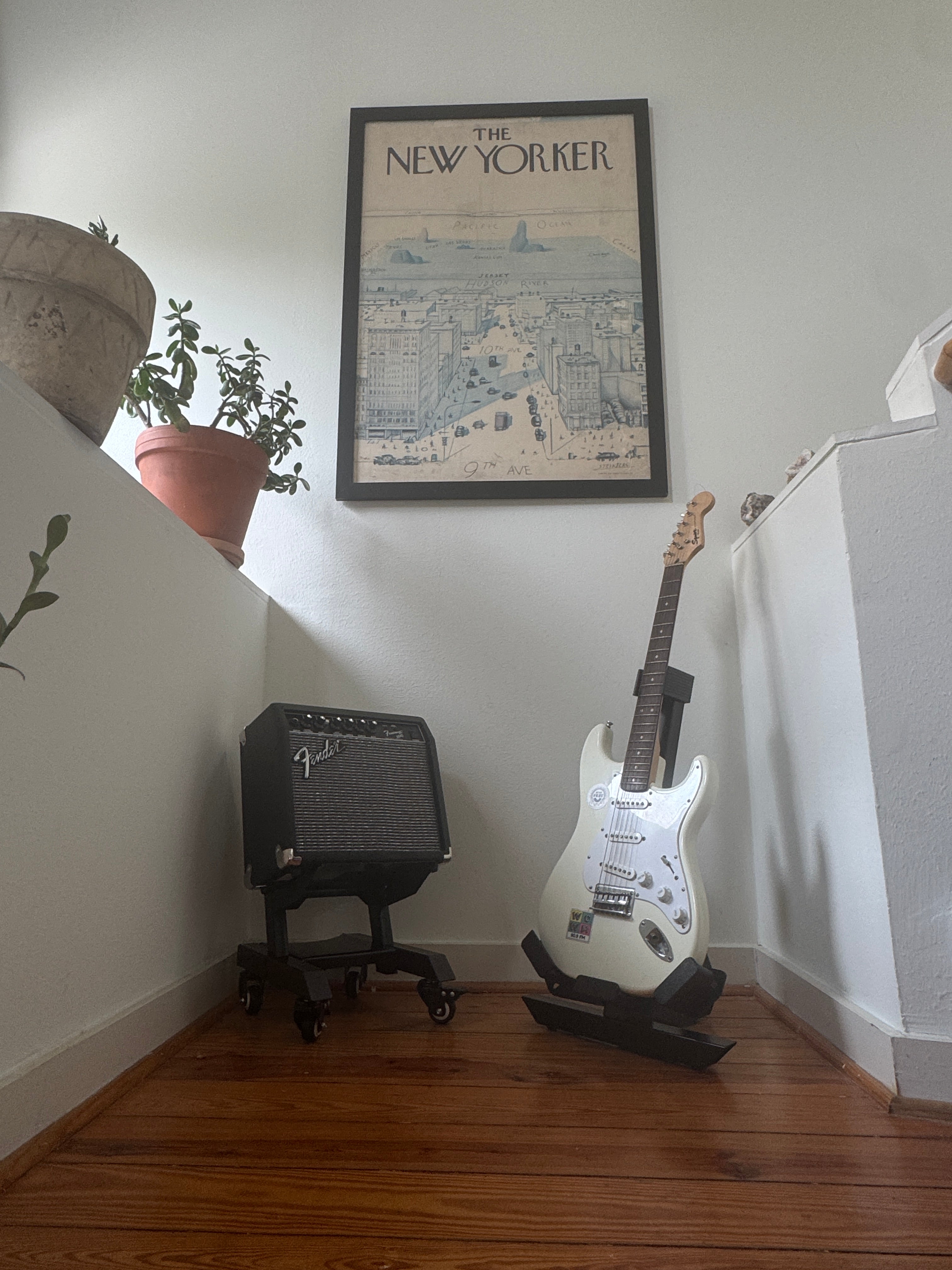 Apache G1 Guitar Stand