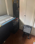 Apache Roadie Rolling Amp Stand