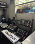 Apache Boomerang 2-Tier Synthesizer Rack