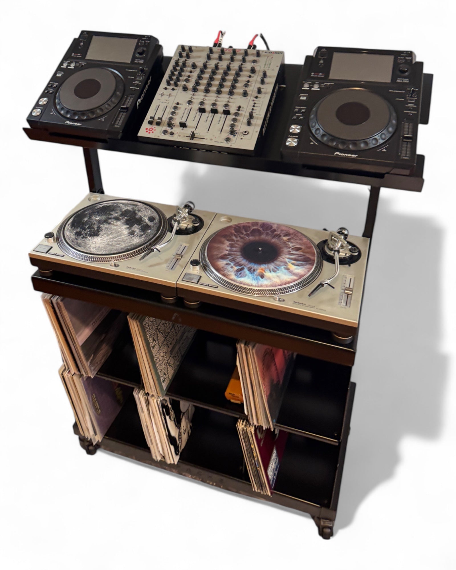 Apache Banhof DJ Workstation