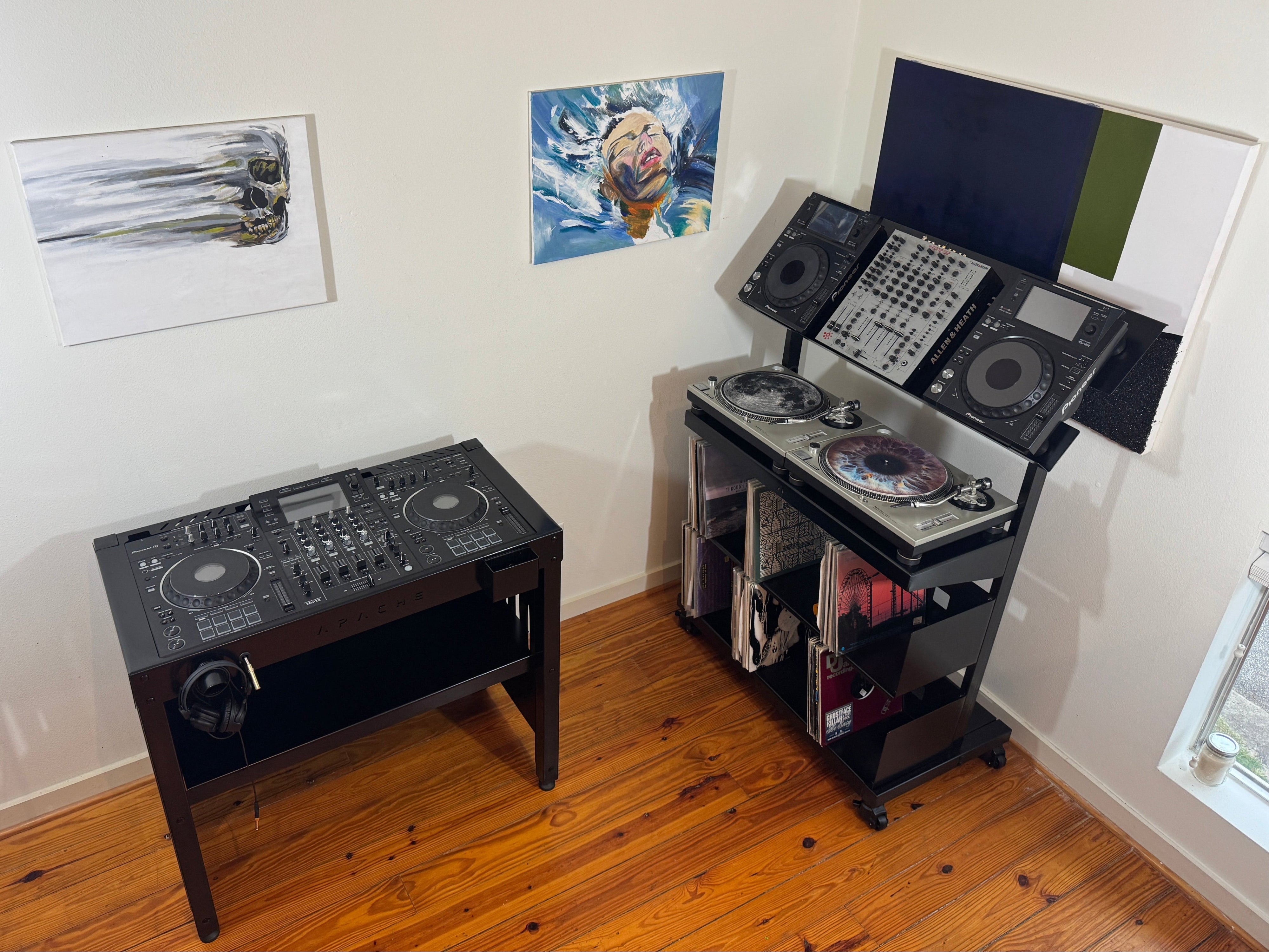 Apache Workbench DJ Controller Booth