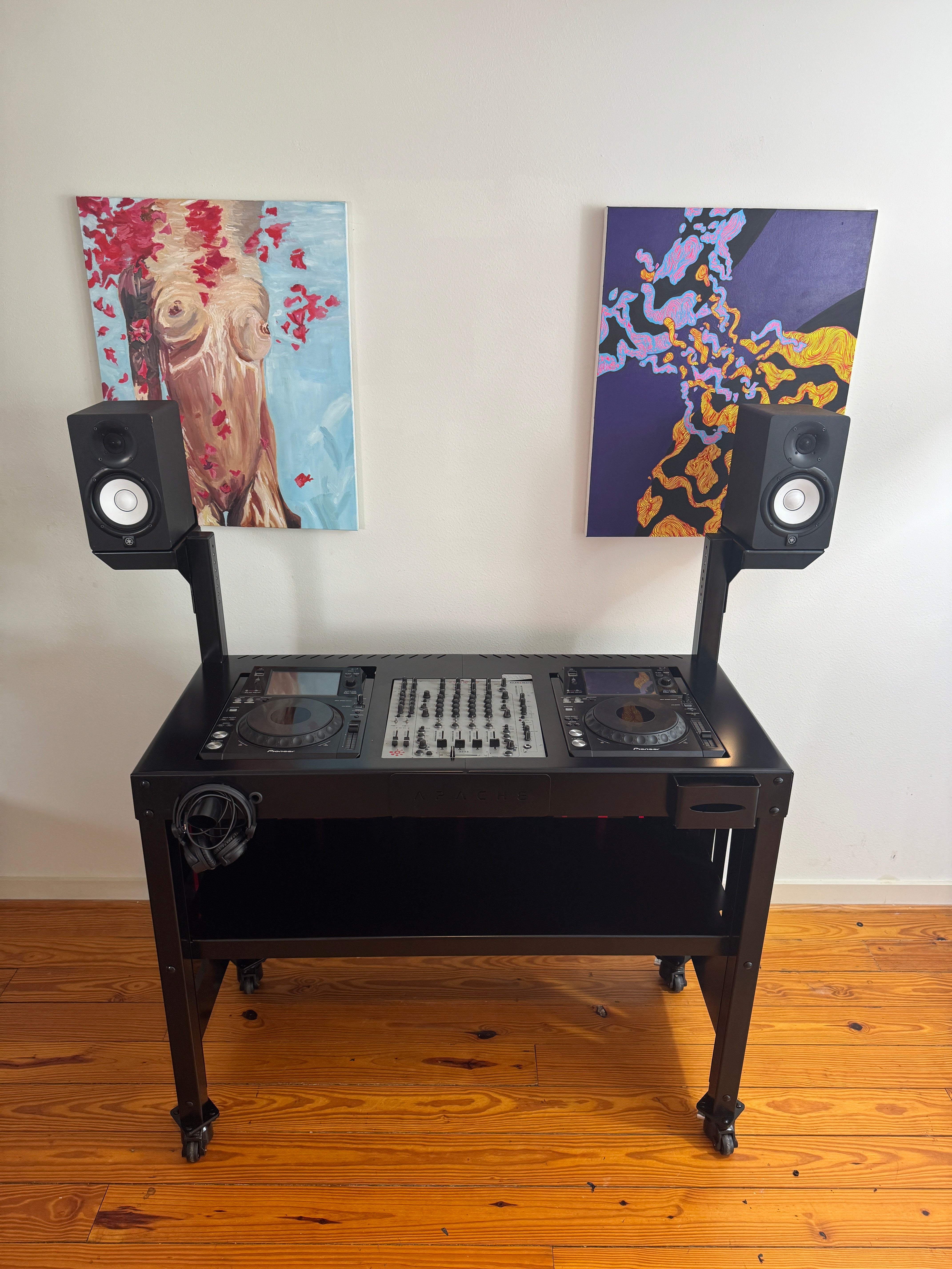 Apache Workbench DJ Booth