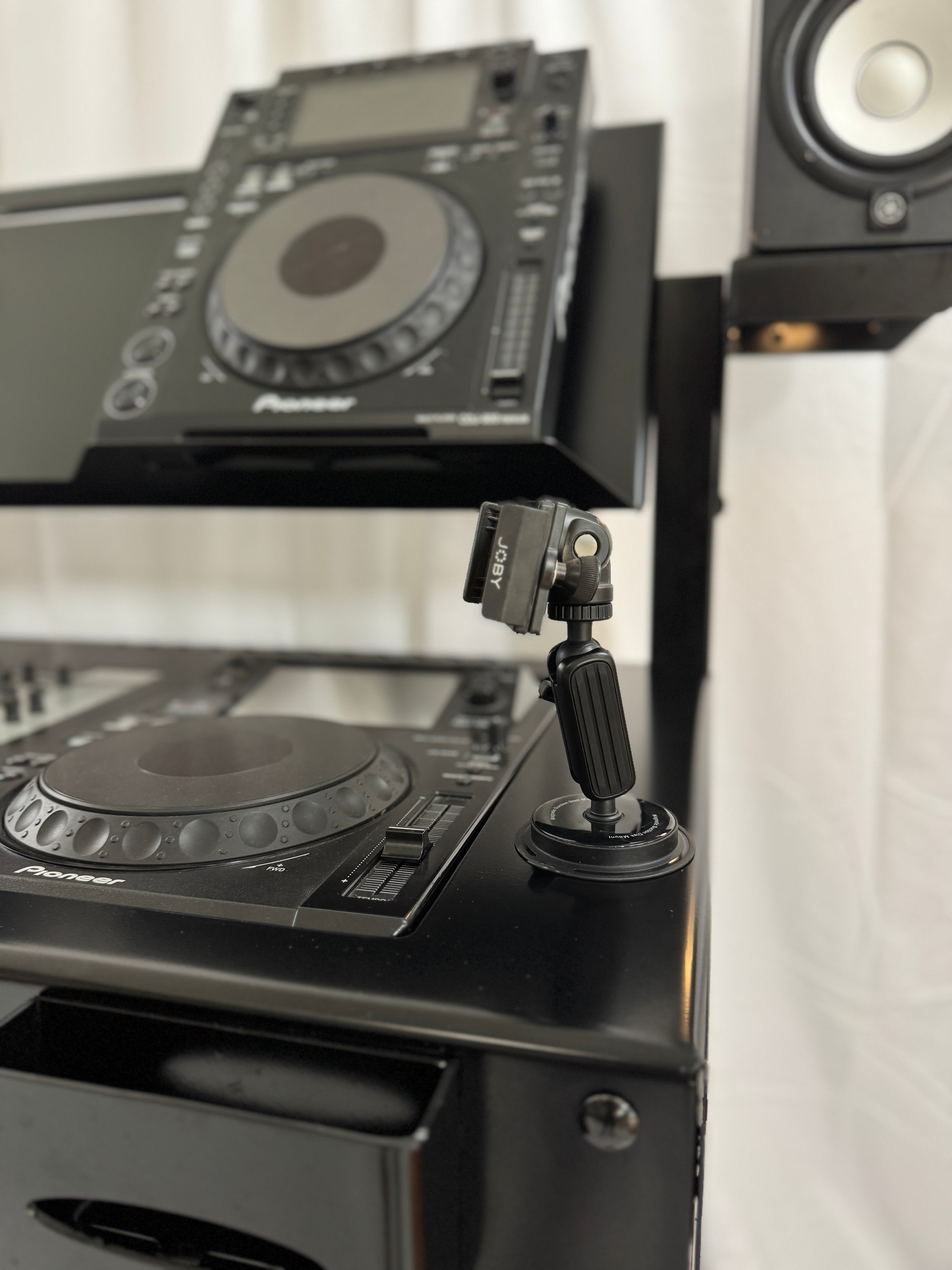 Apache Workbench DJ Booth