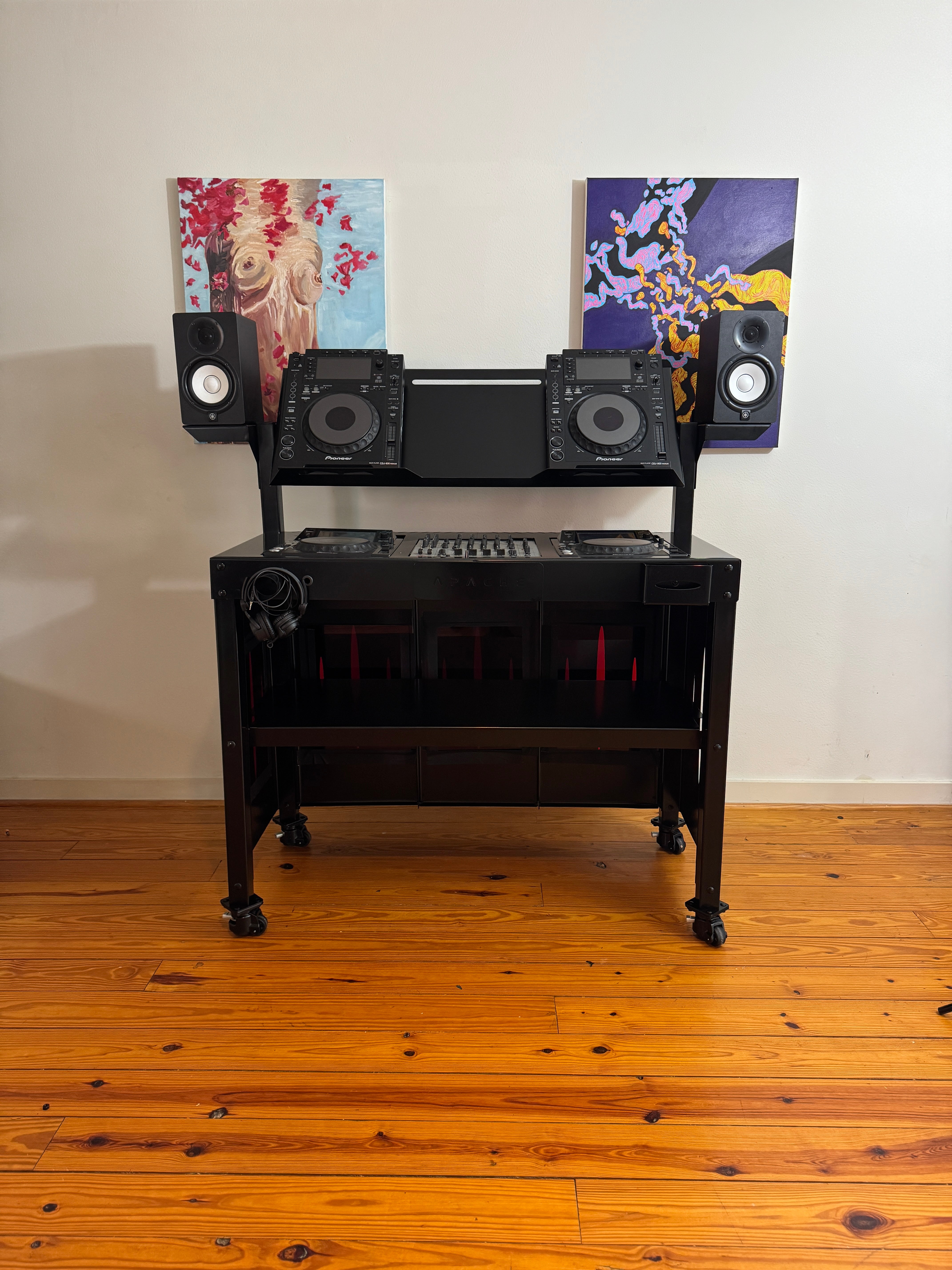 Apache Workbench DJ Booth