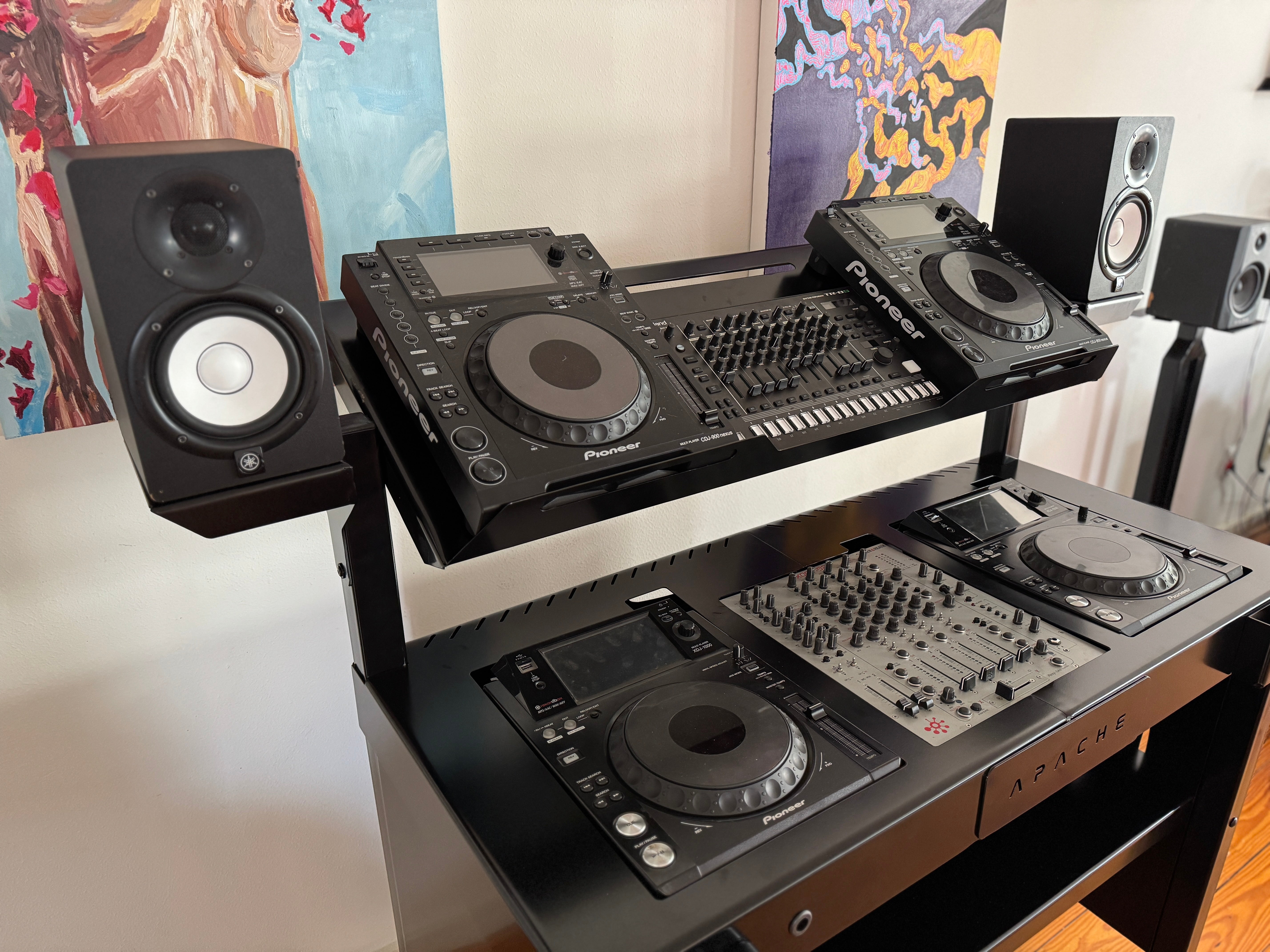 Apache Workbench DJ Booth