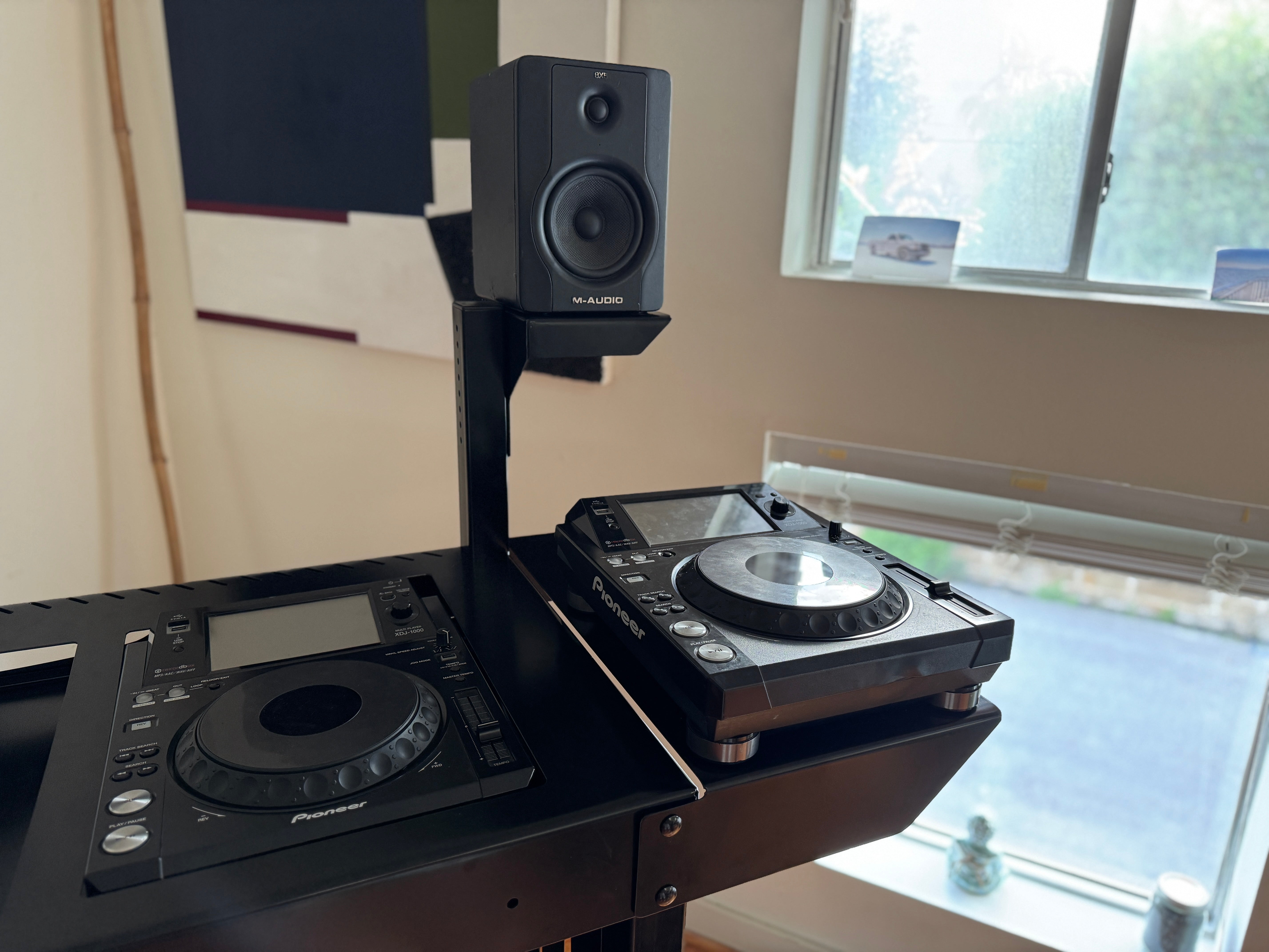 Apache Workbench DJ Controller Booth