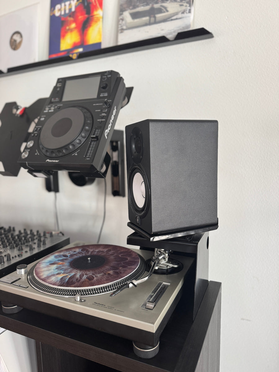 Apache Trident Rotating Speaker Stands