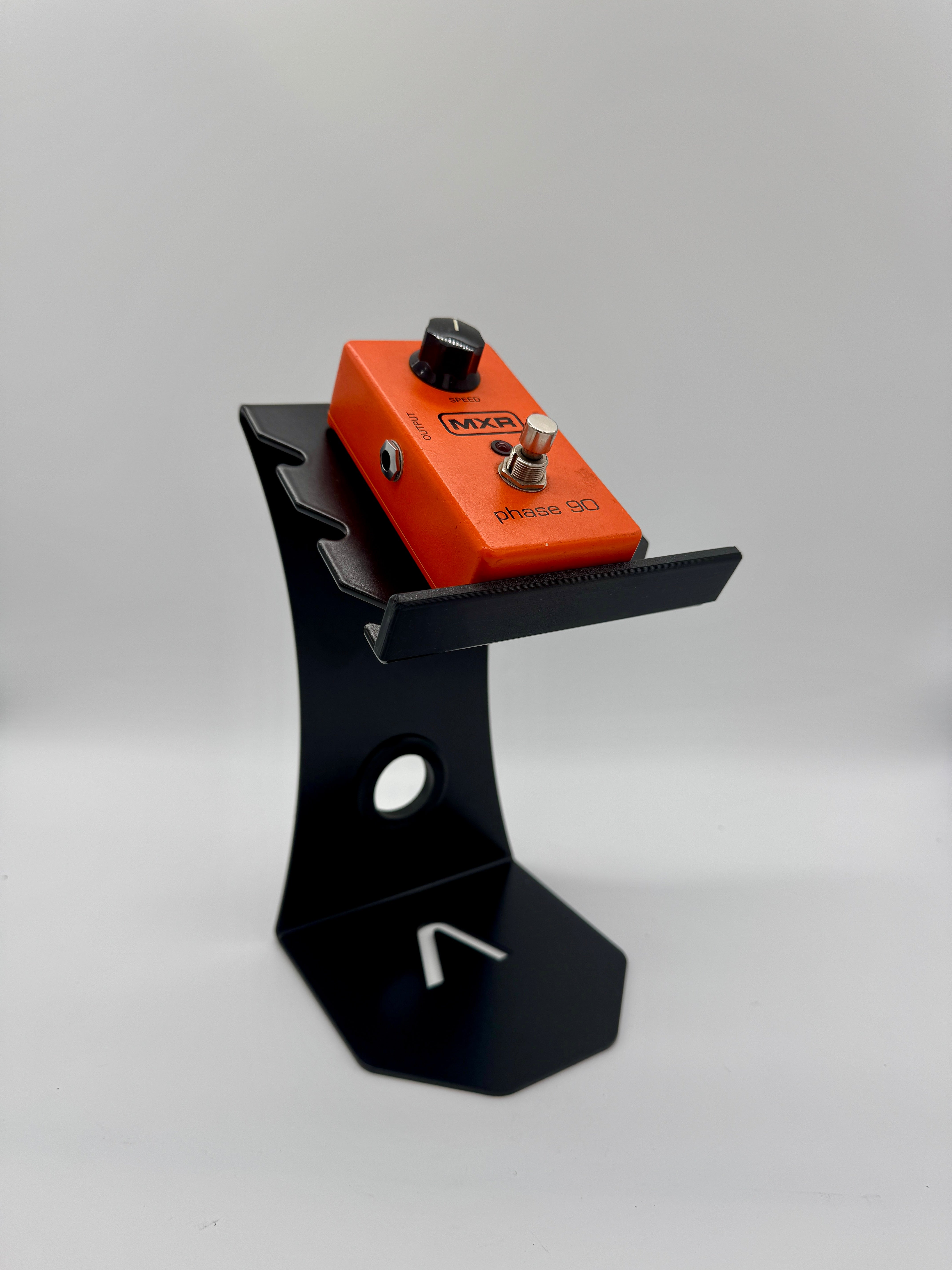 Apache SFX Elevated Pedal Stand