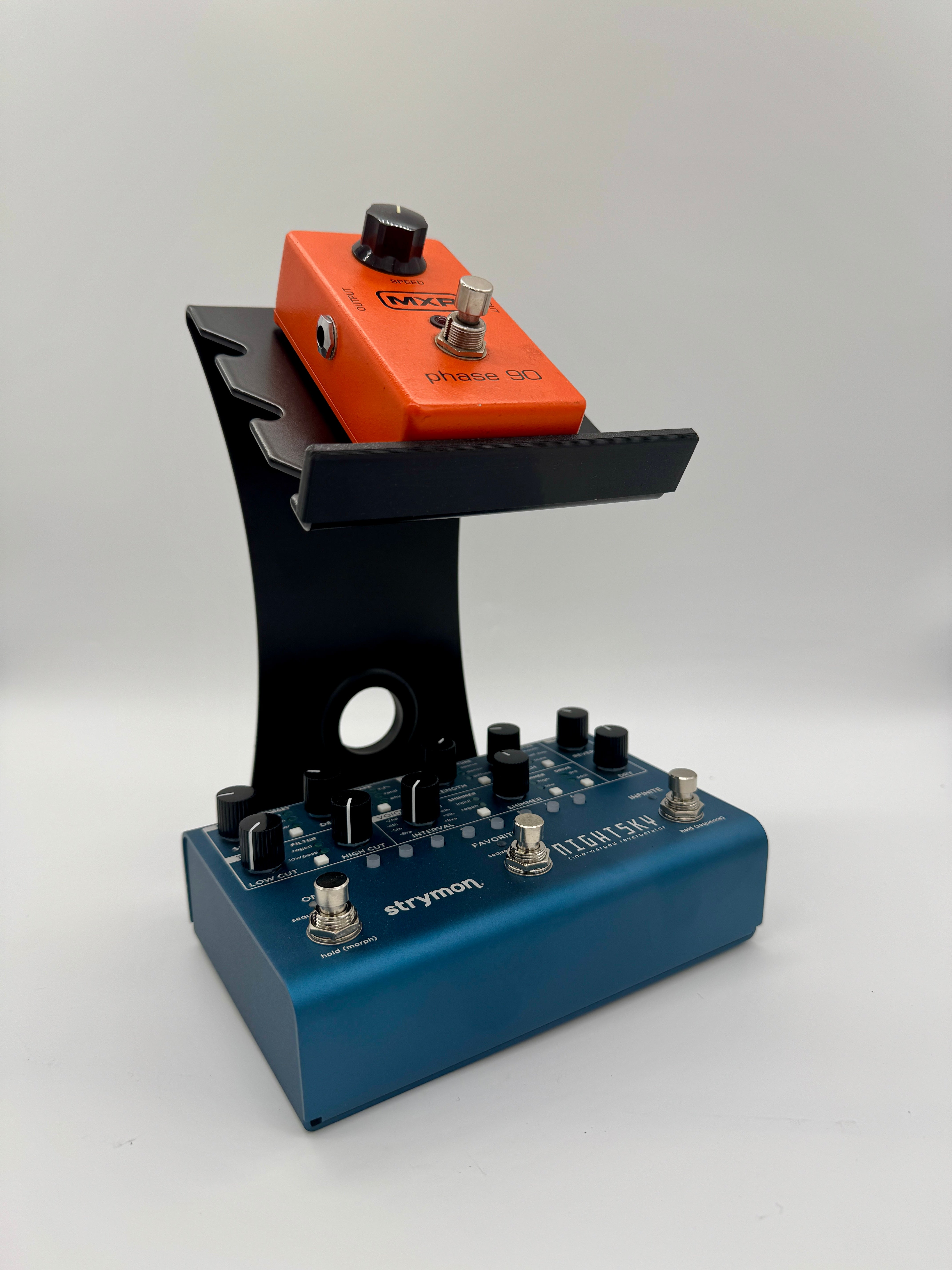 Apache SFX Elevated Pedal Stand