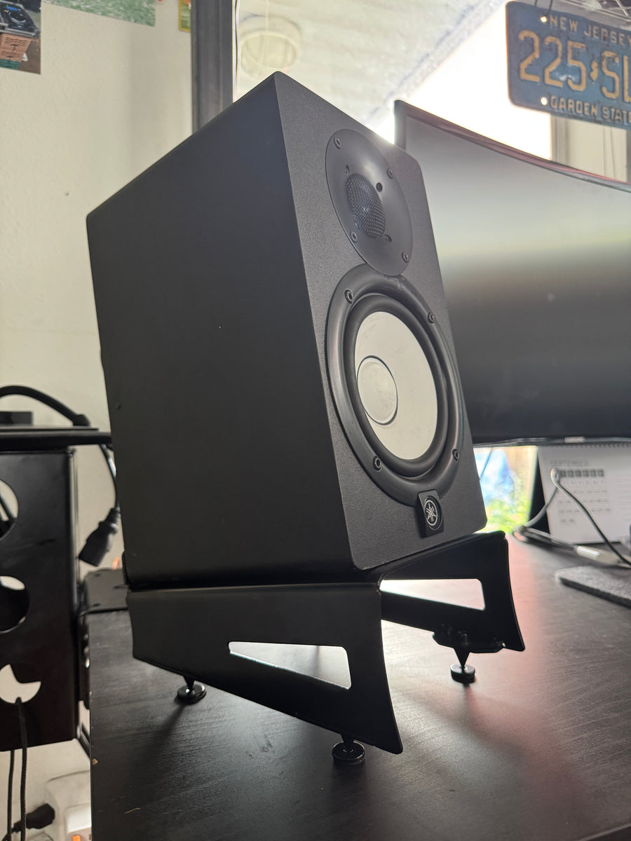 Apache Manta Desktop Speaker Stands