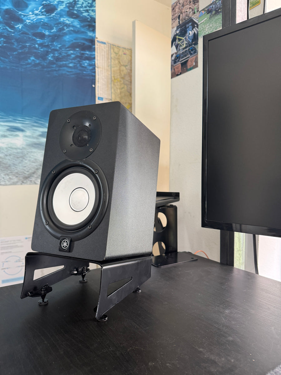 Apache Manta Desktop Speaker Stands
