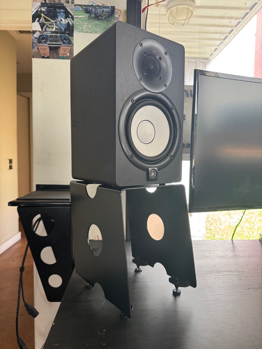 Apache Underpass Desktop Speaker Stands