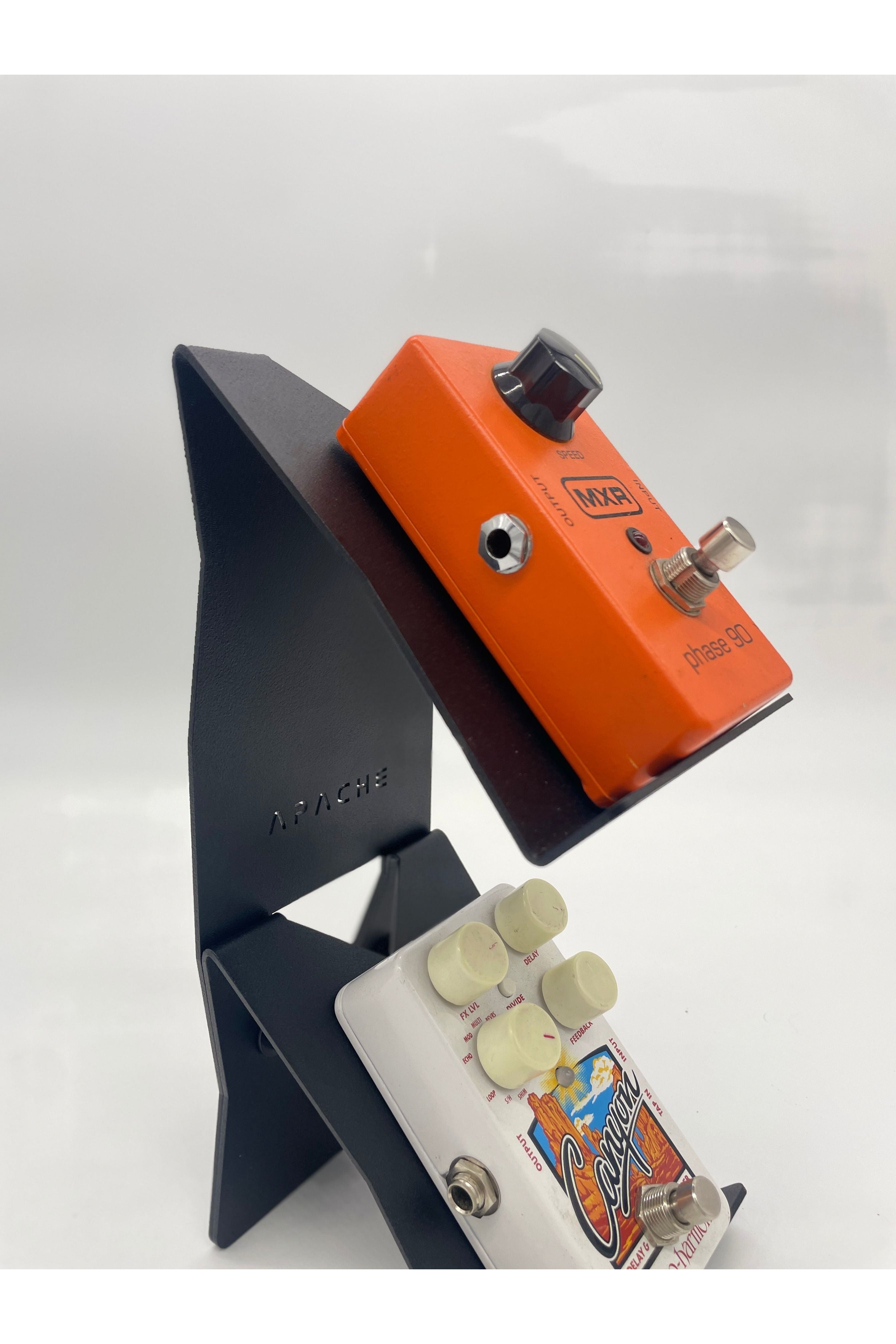 Apache Dub FX Two Level Pedal Stand
