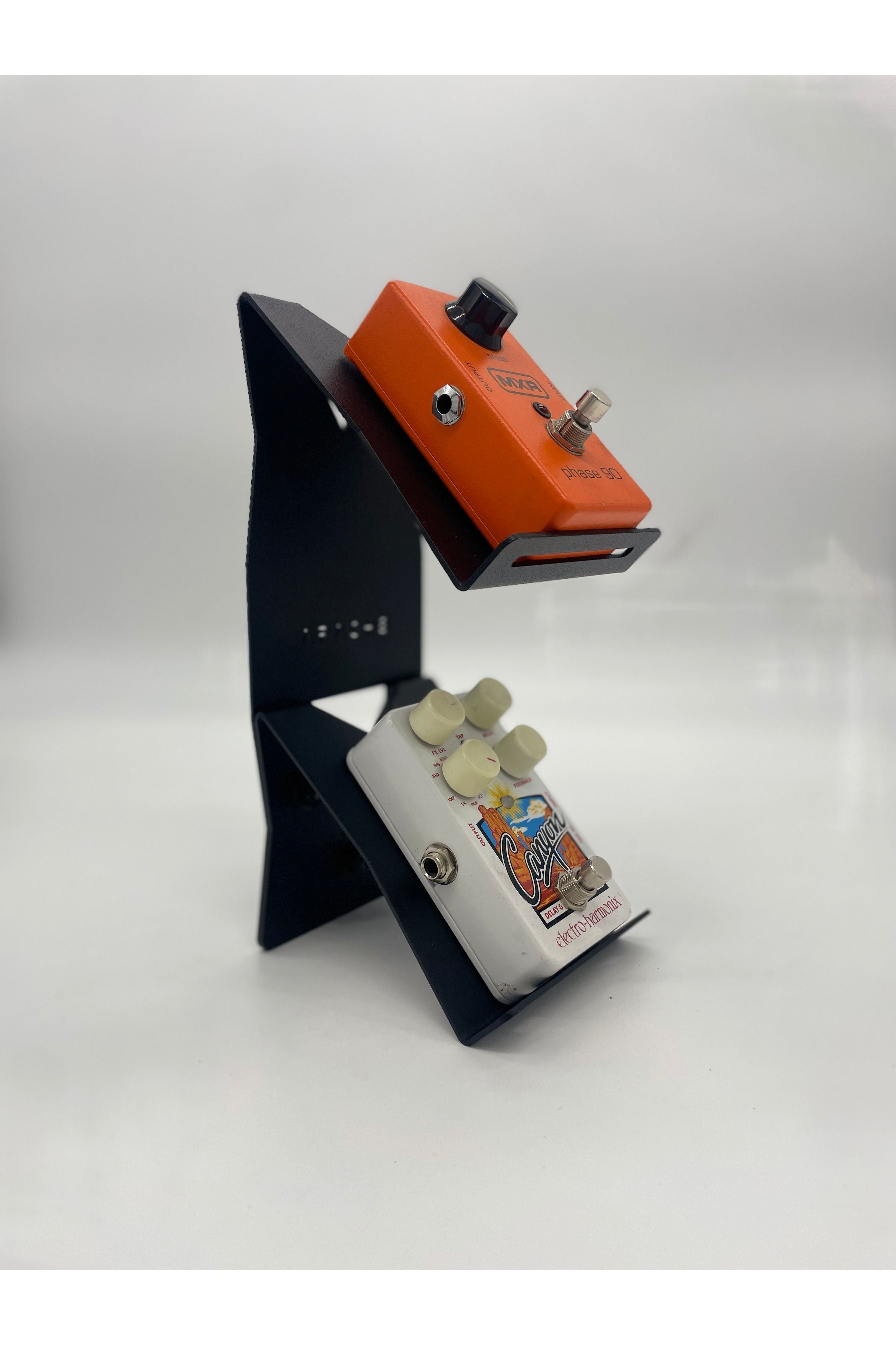 Apache Dub FX Two Level Pedal Stand