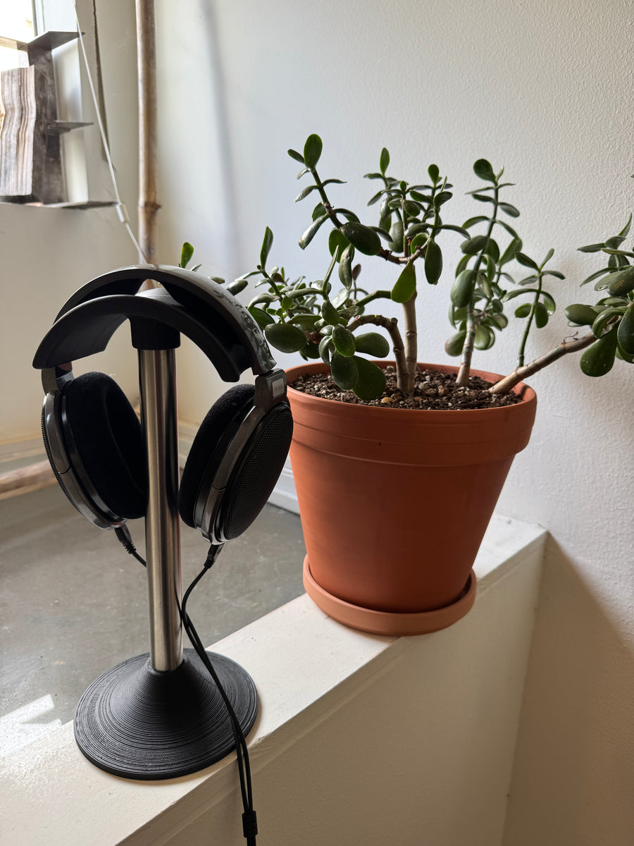 Apache Arch Headphone Stand