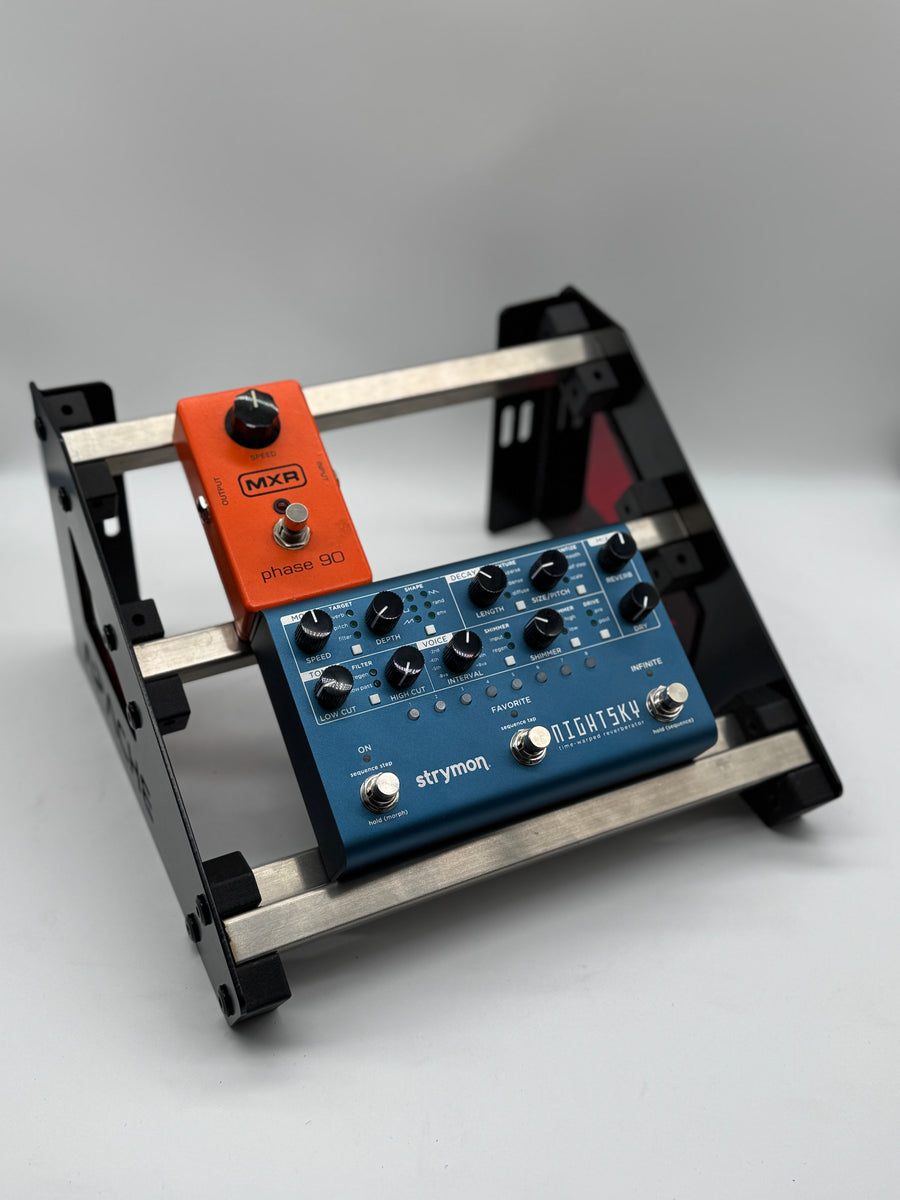 Apache SawWave Controller & Synth Stand MKII