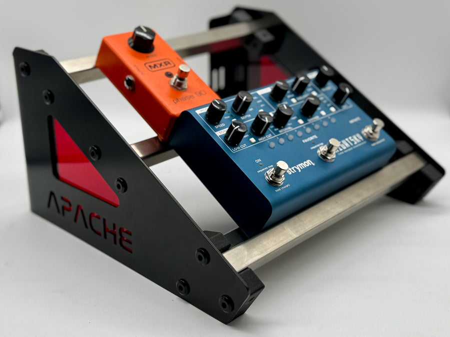 Apache SawWave Controller & Synth Stand MKII