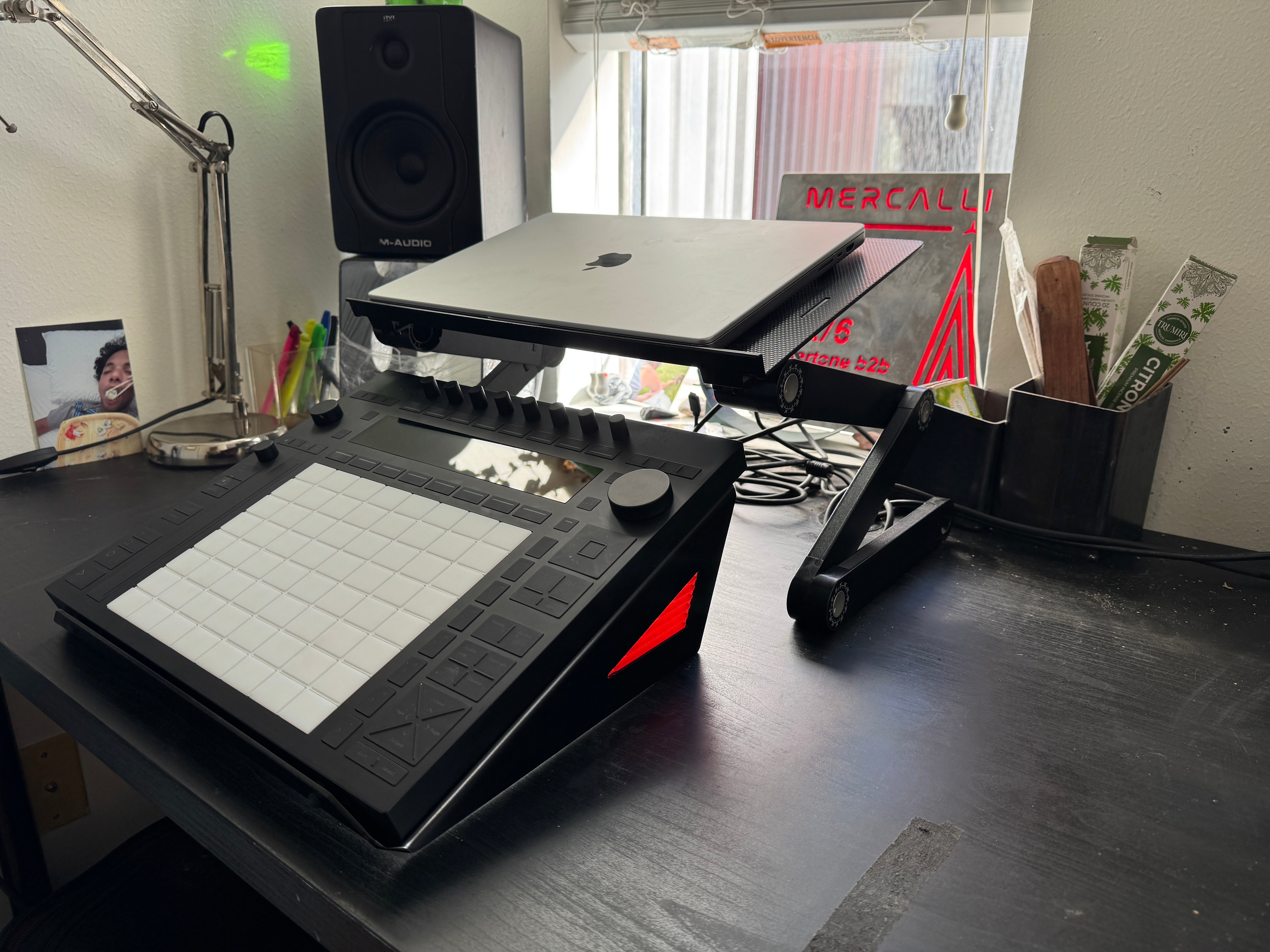 Apache Pusher Ableton Push Stand
