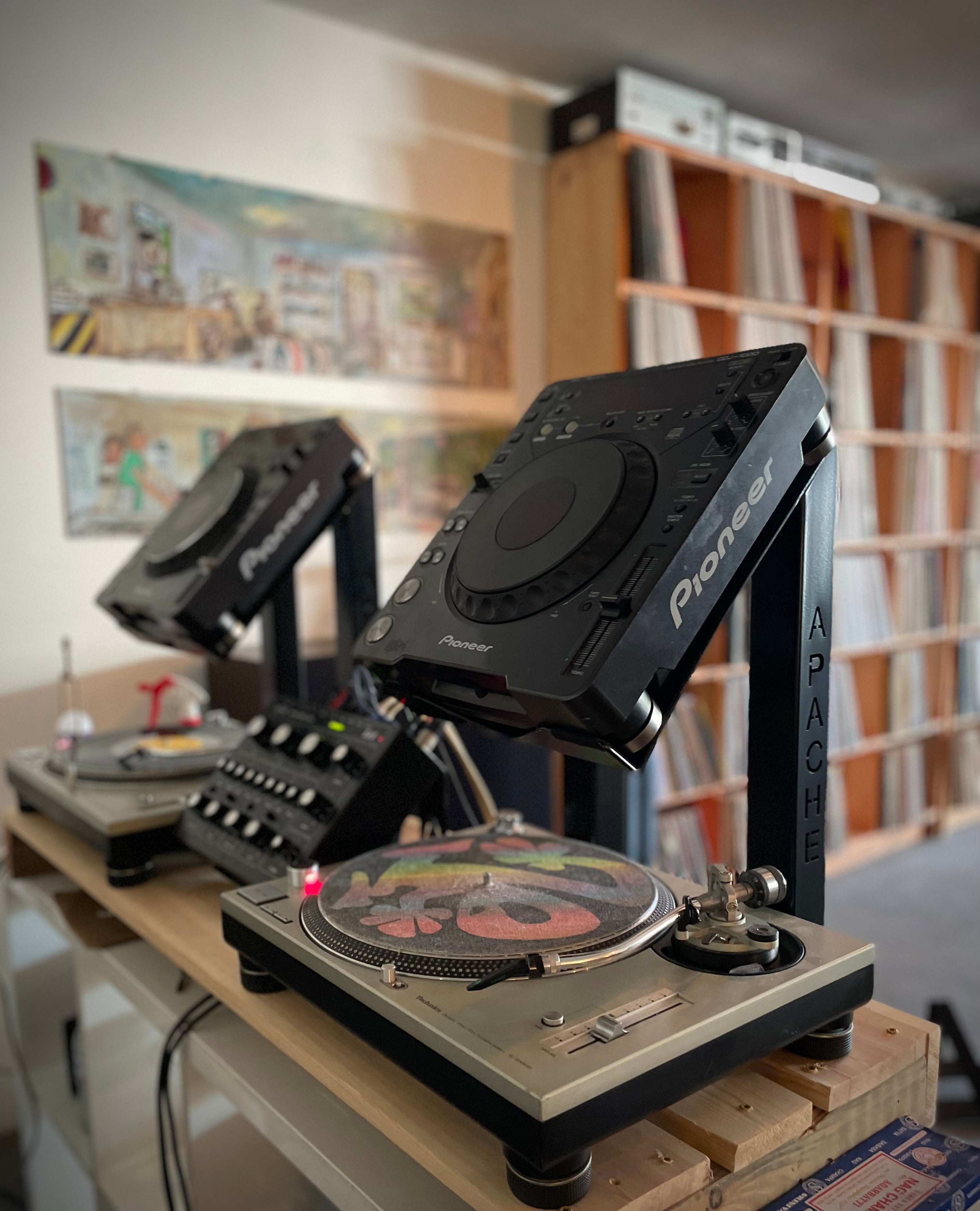 Apache Tallboy CDJ Stands