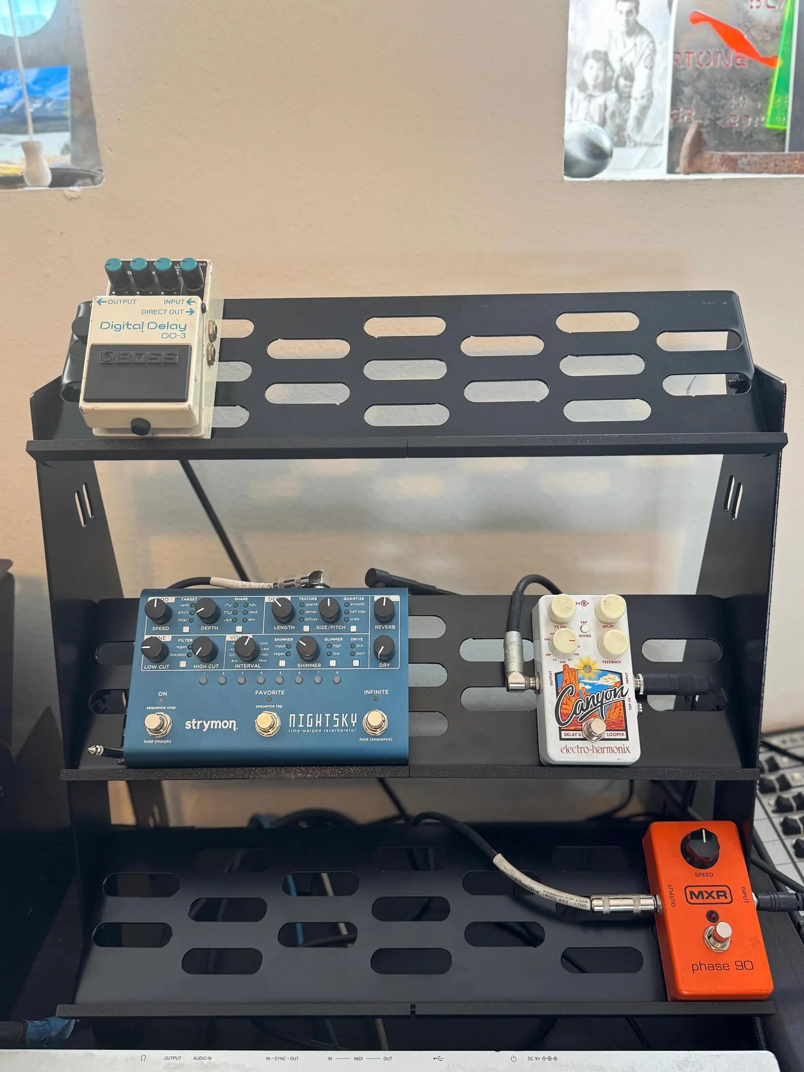 PFX 3-Tier Desktop Guitar Pedal Rack