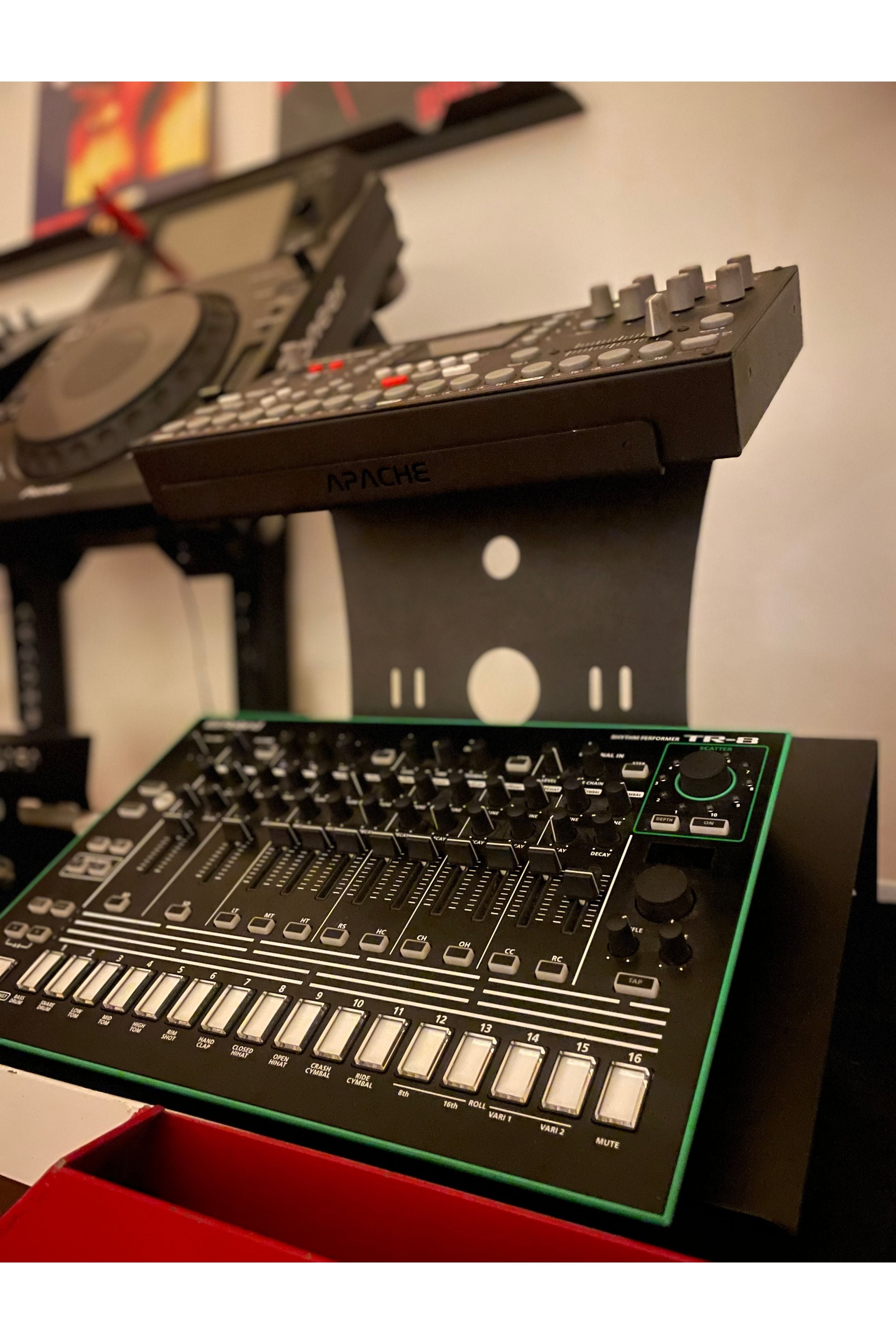 Apache AFX Stand (For Pioneer RMX & FX Units)