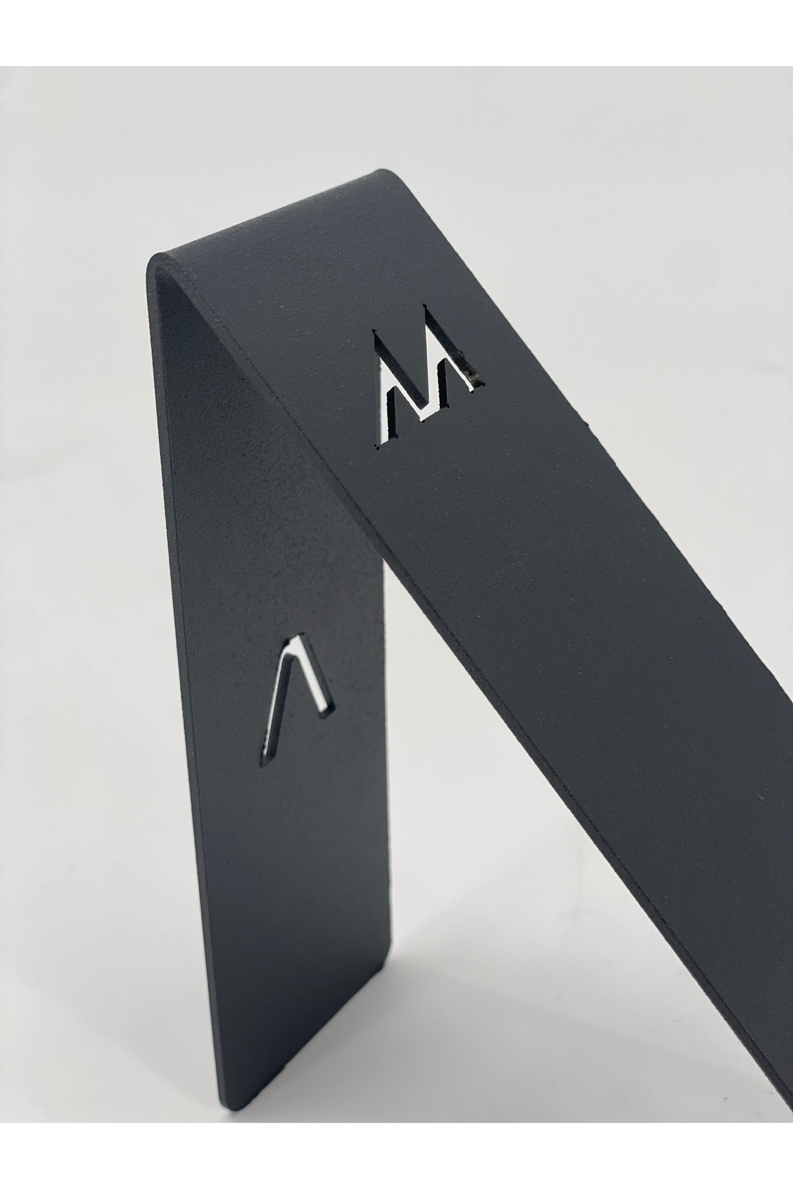 Apache SawWave Synth Stand (9")