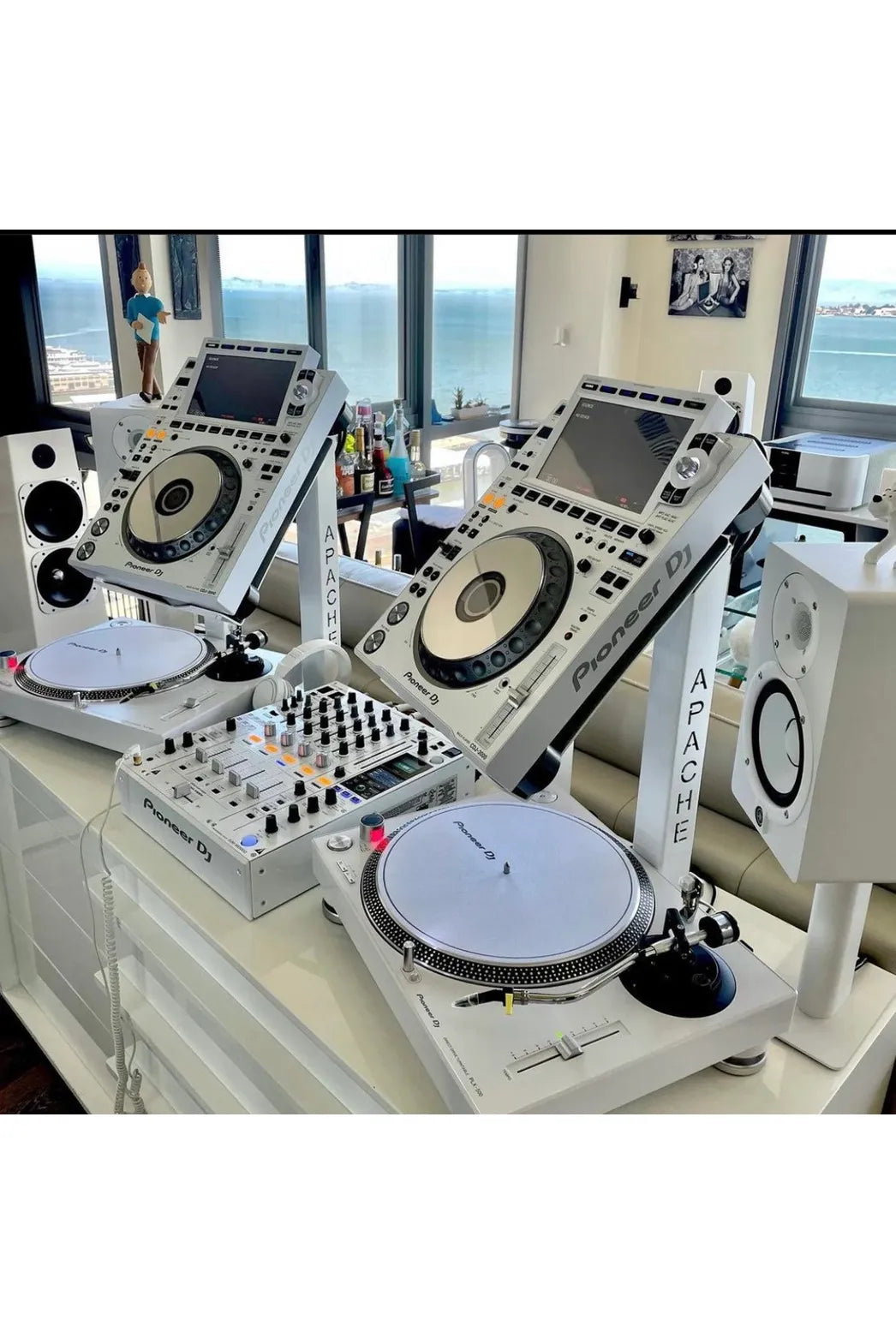 Apache Tallboy CDJ Stands