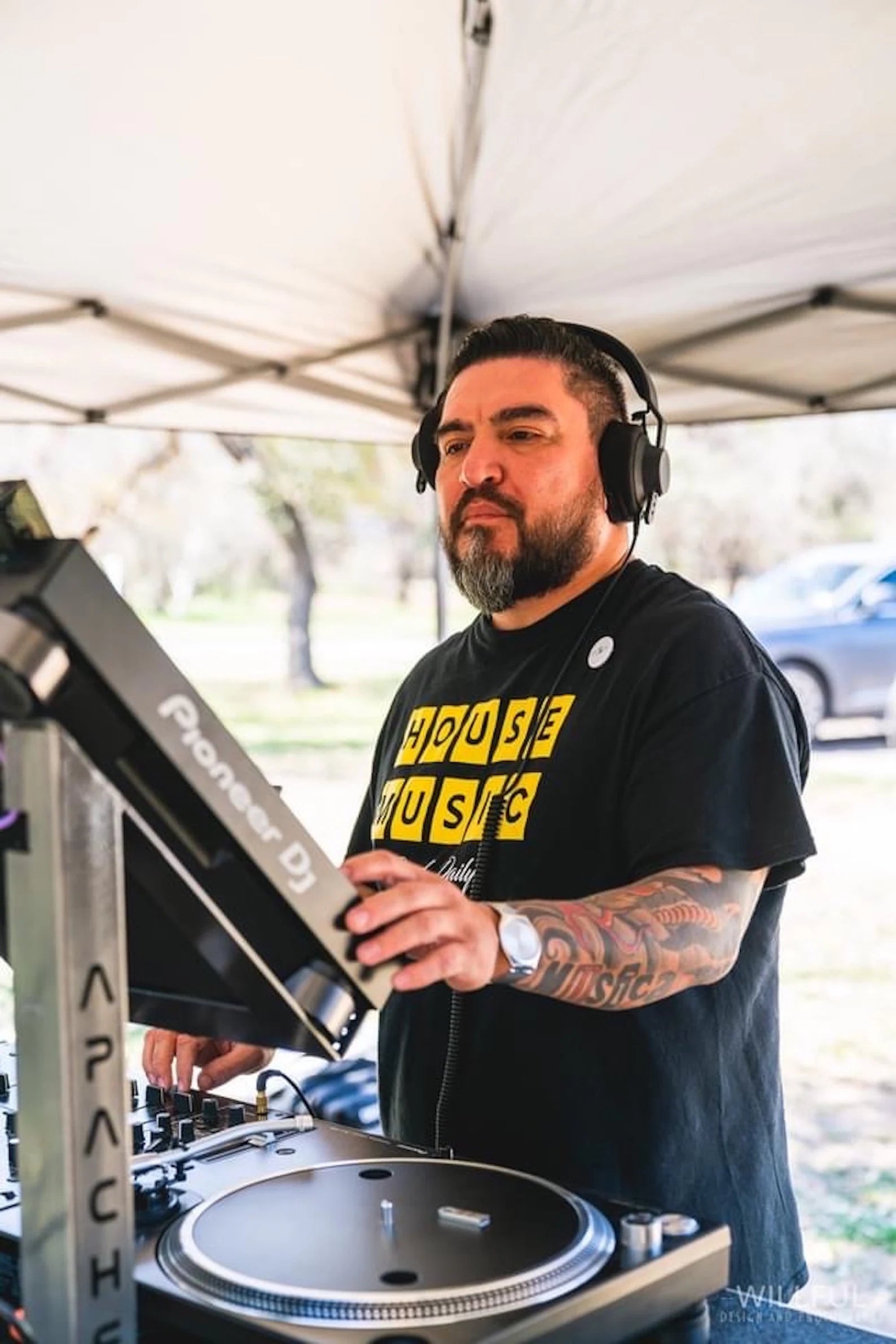 Apache Tallboy CDJ Stands